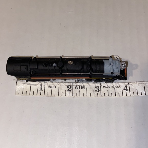 Hallmark Keepsake Ornament Lionel Chessie Steam Special Locomotive Ornament - Picture 11 of 12